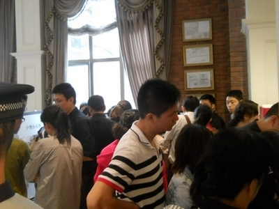 金地·圣愛米倫墅院洋房潮襲江城，升級鉅獻定義湖居新范式